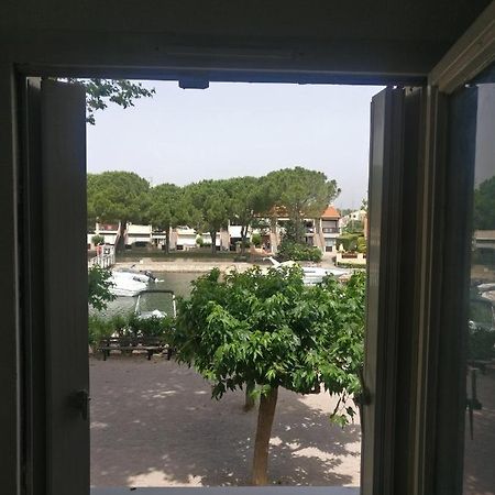 Charmant Appartement Avec Vue Marina 圣西普里安 外观 照片