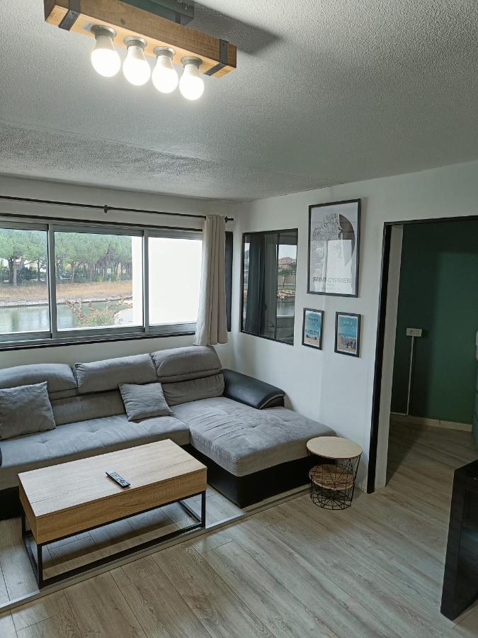 Charmant Appartement Avec Vue Marina 圣西普里安 外观 照片
